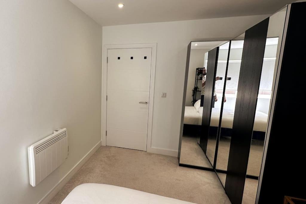 Stylish And Modern One-bedroom Flat In Dorset * Poole